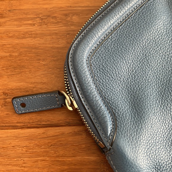 Authentic folding blue leather Alexander McQueen clutch with silver skull - Picture 7 of 13